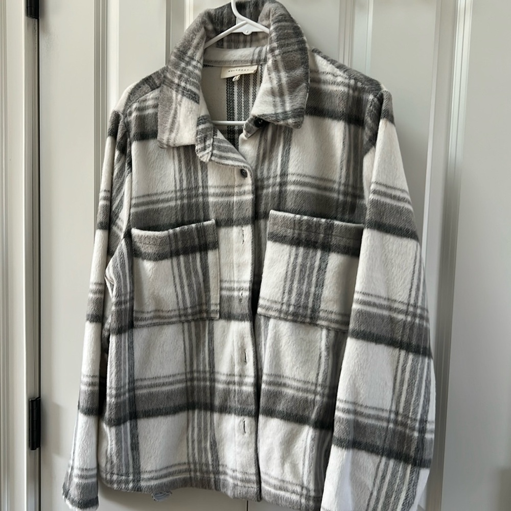 Melloday size large but nope, flannel coat